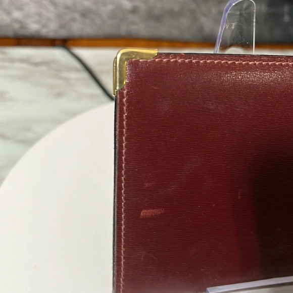 Gucci Vintage Burgundy Leather Passport Wallet From The 80s - Picture 6 of 16